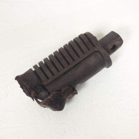 [PRODUIT D'OCCASION] Cale pied pilote gauche origine pour moto fixation 22mm Ø8mm