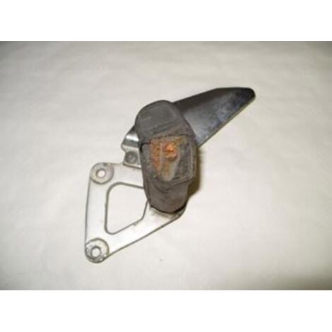 [PRODUIT D'OCCASION] Platine de repose pied pilote gauche origine pour moto Suzuki 500