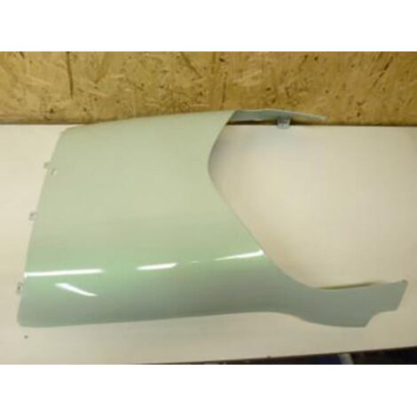 [PRODUIT D'OCCASION] Sabot bas de caisse origine pour scooter Aprilia 150 Scarabeo