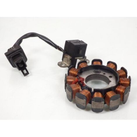 [PRODUIT D'OCCASION] Stator d allumage origine pour scooter Piaggio 50 Vespa ET4 C261M