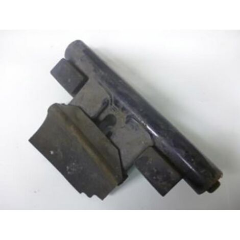 [PRODUIT D'OCCASION] Support moteur origine pour scooter Suzuki 125 Burgman 2006