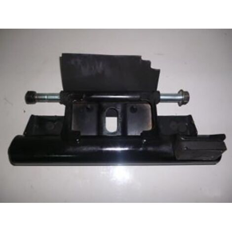 [PRODUIT D'OCCASION] Support moteur origine pour Scooter Suzuki 125 Burgman Après 2006