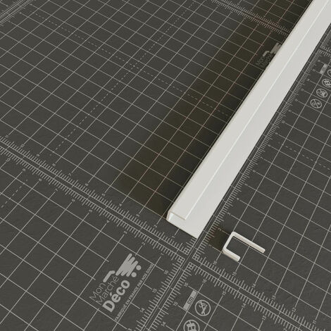 Profil d'arrêt PVC blanc - 8mm - Longueur 2,60 m
