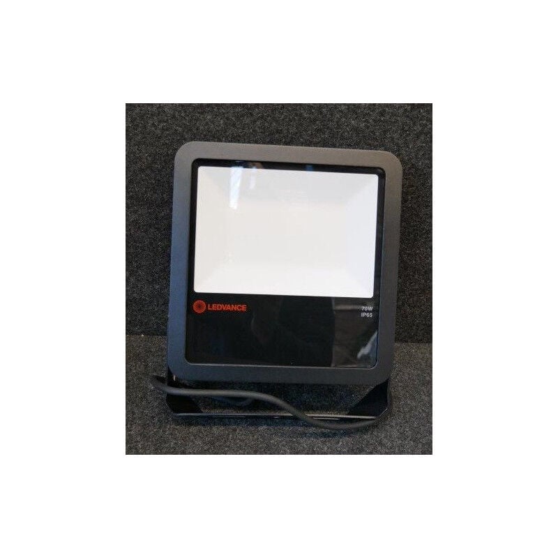 Projecteur exterieur led 70W noir 250x240x70mm à detection crepusculaire 4000K 7700lm 100° alim 230V IK08 IP65 Ledvance