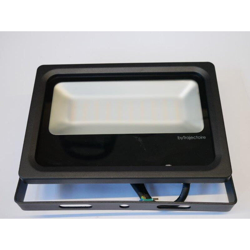 Projecteur exterieur led 30W noir 212x169x52.5mm 3000K 3550lm 120° 230V non-dimmable IP65 tornado 2 Trajectoire