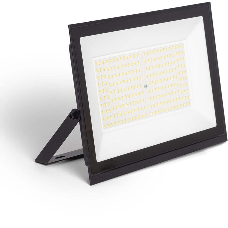 Projecteur led 150W 120lm/W IP65 S3 3000K Non Noir Blanc chaud Projecteur led 150W 120lm/W IP65 S3 3000K Non Noir Blanc chaud