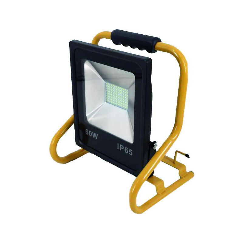 

Proyector exterior Led móvil 50W 6000°K 230V (Fenoplástica 8219N)