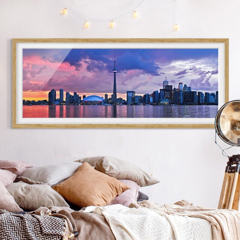

Póster enmarcado - Affascinante Toronto Dimensión LxA: 50cm x 130cm, Marco: Roble
