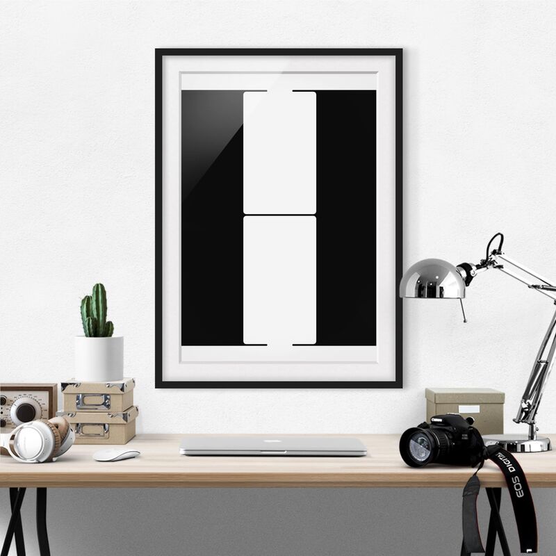 

Póster enmarcado - Antiqua Letter H Dimensión LxA: 24cm x 18cm, Marco: Negro