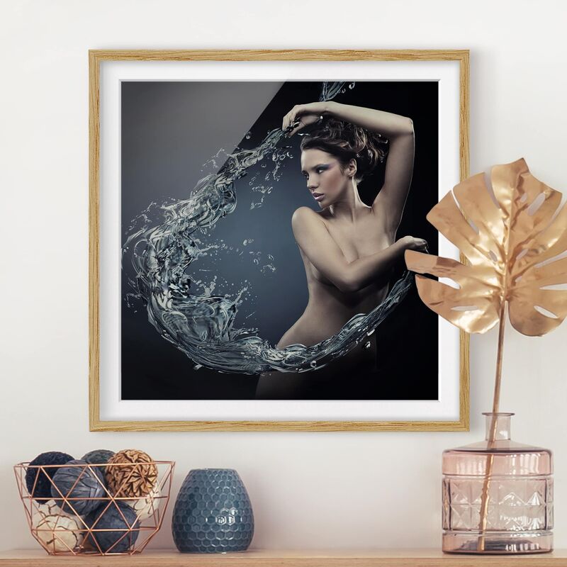

Póster enmarcado - Aqua Princess Dimensión LxA: 30cm x 30cm, Marco: Roble