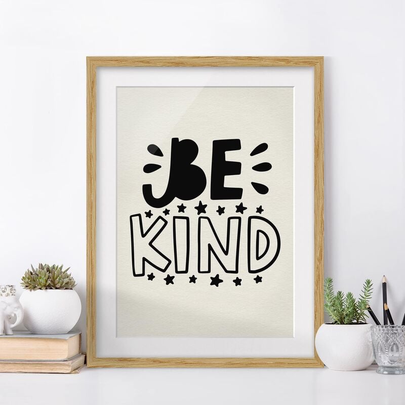 

Póster enmarcado - Be Kind Dimensión LxA: 24cm x 18cm, Marco: Roble