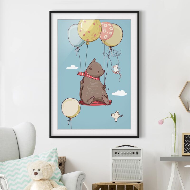 

Póster enmarcado - Bear And Mouse Flying Dimensión LxA: 70cm x 50cm, Marco: Negro