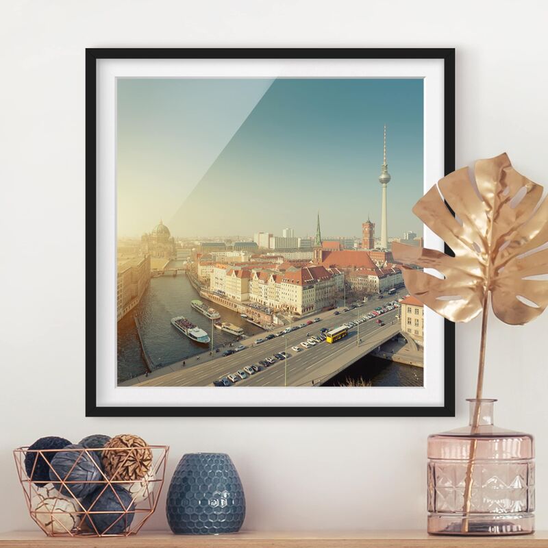 

Póster enmarcado - Berlin In The Morning Dimensión LxA: 20cm x 20cm, Marco: Negro