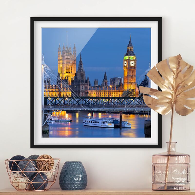 

Póster enmarcado - Big Ben And Westminster Palace In London At Night Dimensión LxA: 20cm x 20cm, Marco: Negro