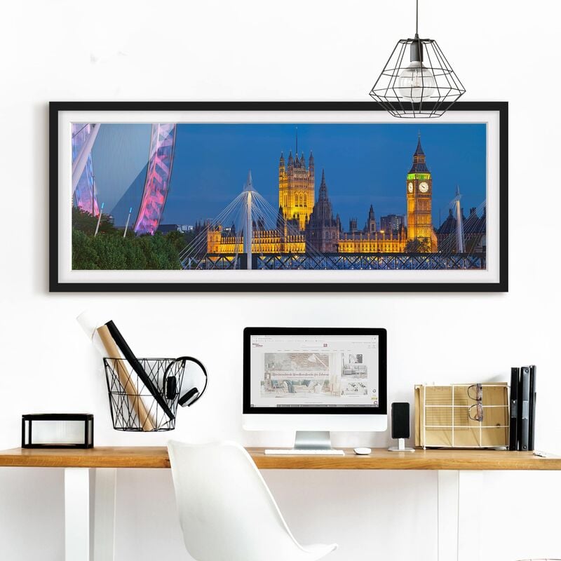 

Póster enmarcado - Big Ben E Westminster Palace A Londra Di Notte Dimensión LxA: 20cm x 50cm, Marco: Negro