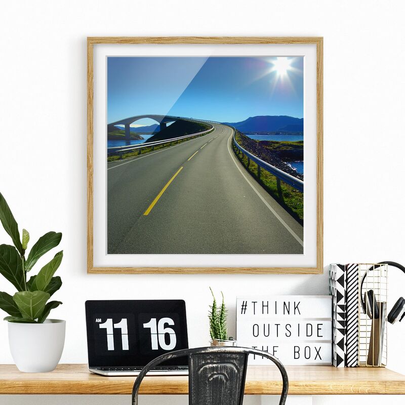 

Póster enmarcado - Bridge To Norway Dimensión LxA: 20cm x 20cm, Marco: Roble