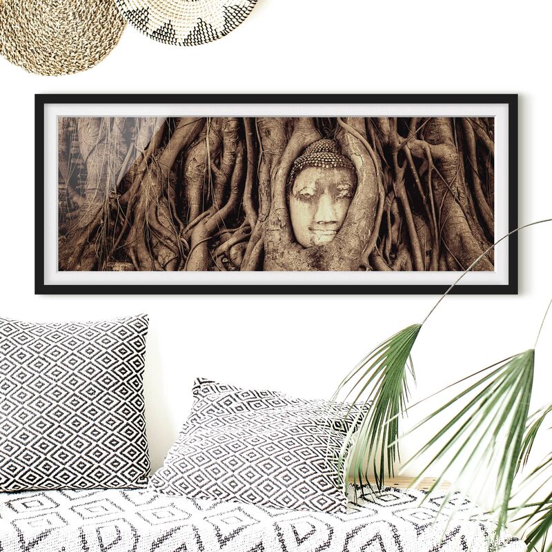 

Póster enmarcado - Buddha In Ayutthaya Dalle Radici Degli Alberi Allineati In Marrone Dimensión LxA: 20cm x 50cm, Marco: Negro