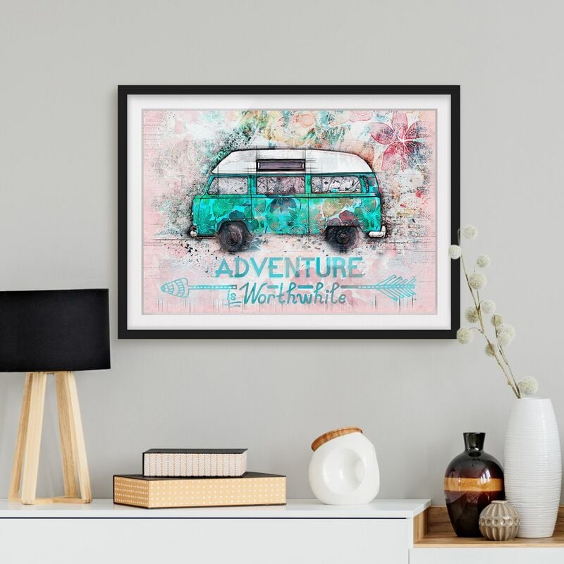 

Póster enmarcado - Bulli Adventure Collage pastello Dimensión LxA: 50cm x 70cm, Marco: Negro
