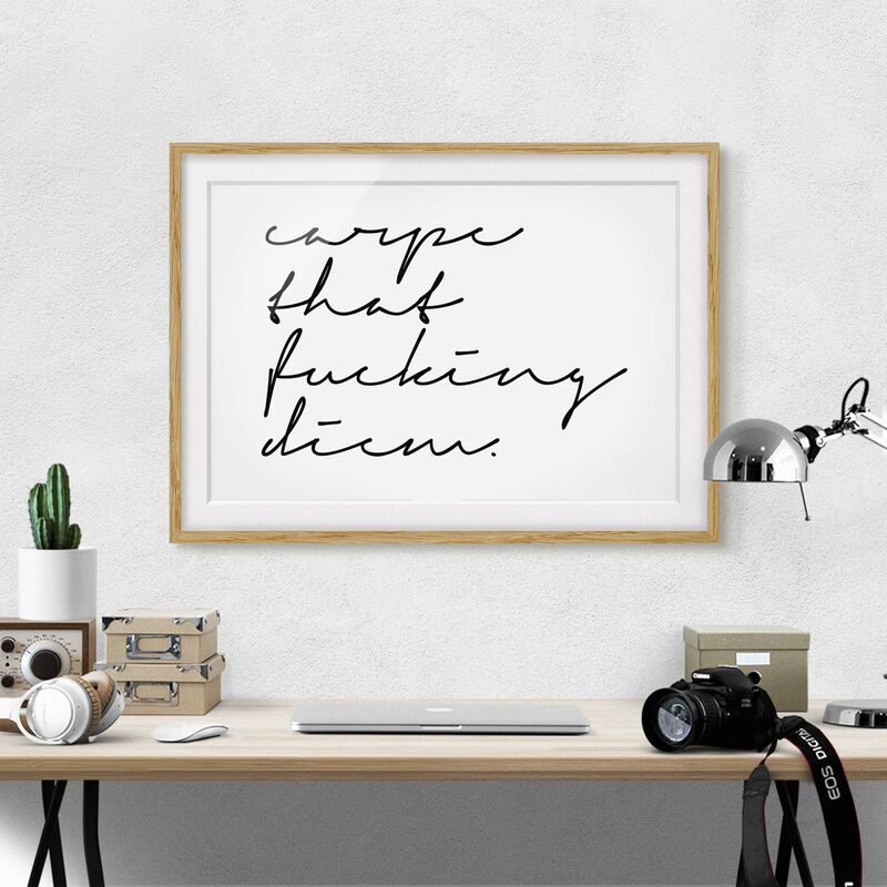 

Póster enmarcado - Calligrafia Carpe Diem Dimensión LxA: 18cm x 24cm, Marco: Roble