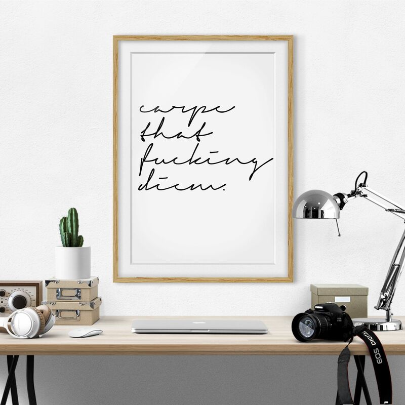 

Póster enmarcado - Calligrafia Carpe Diem Dimensión LxA: 100cm x 70cm, Marco: Roble