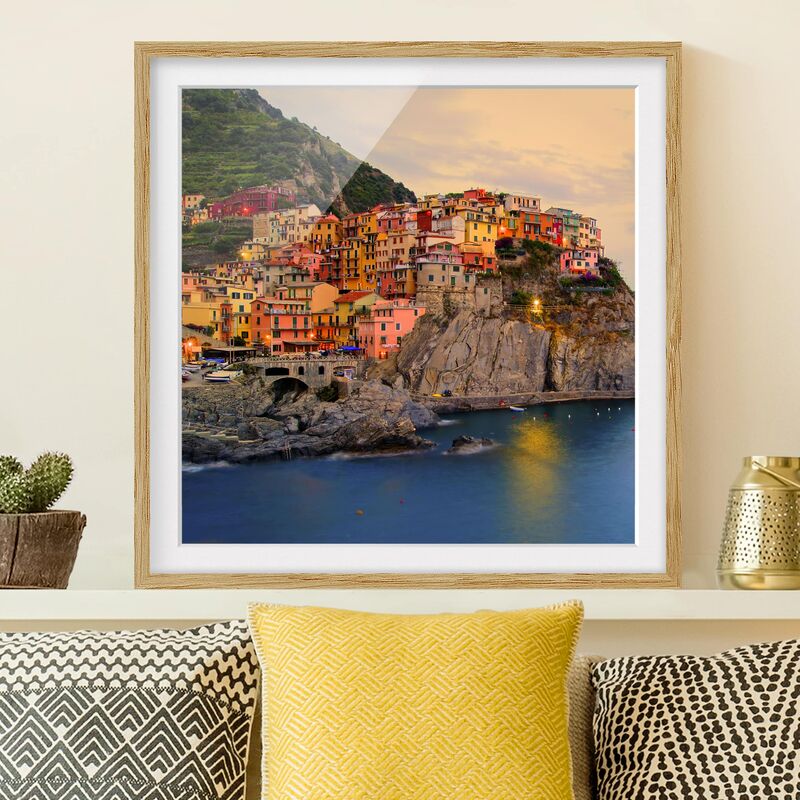 

Póster enmarcado - Colorful Coastal Town Dimensión LxA: 50cm x 50cm, Marco: Roble