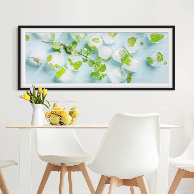 

Póster enmarcado - Cubetti Di Ghiaccio Con Foglie Di Menta Dimensión LxA: 40cm x 100cm, Marco: Negro