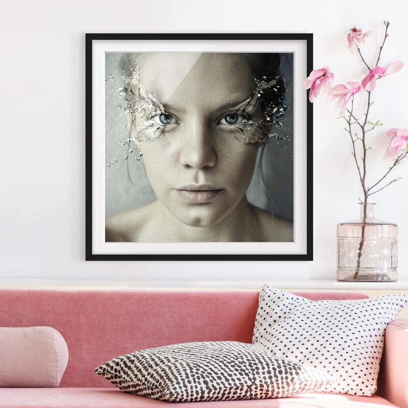 

Póster enmarcado - Emotional Woman Dimensión LxA: 30cm x 30cm, Marco: Negro