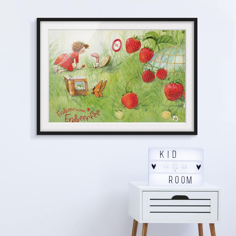 

Póster enmarcado - Erdbeerinchen Erdbeerfee - At Worm's Place Dimensión LxA: 50cm x 70cm, Marco: Negro