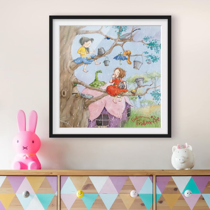 

Póster enmarcado - Erdbeerinchen Erdbeerfee - It'S Raining Dimensión LxA: 20cm x 20cm, Marco: Negro