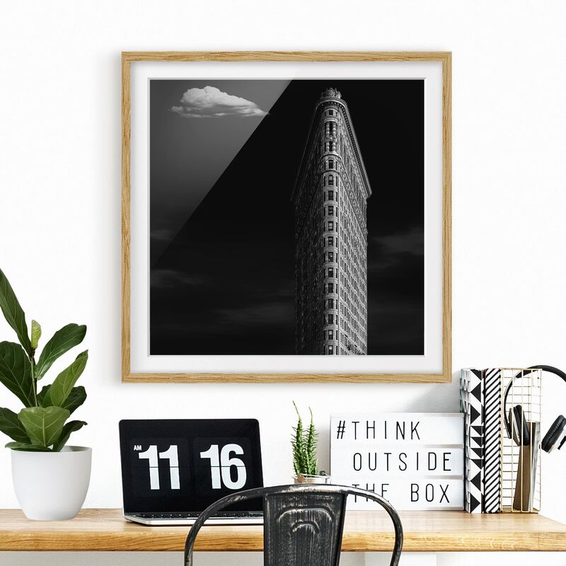 

Póster enmarcado - Flatiron Building Dimensión LxA: 50cm x 50cm, Marco: Roble