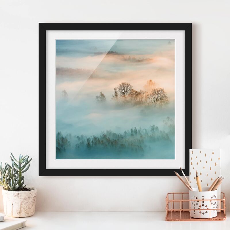 

Póster enmarcado - Fog At Sunrise Dimensión LxA: 20cm x 20cm, Marco: Negro