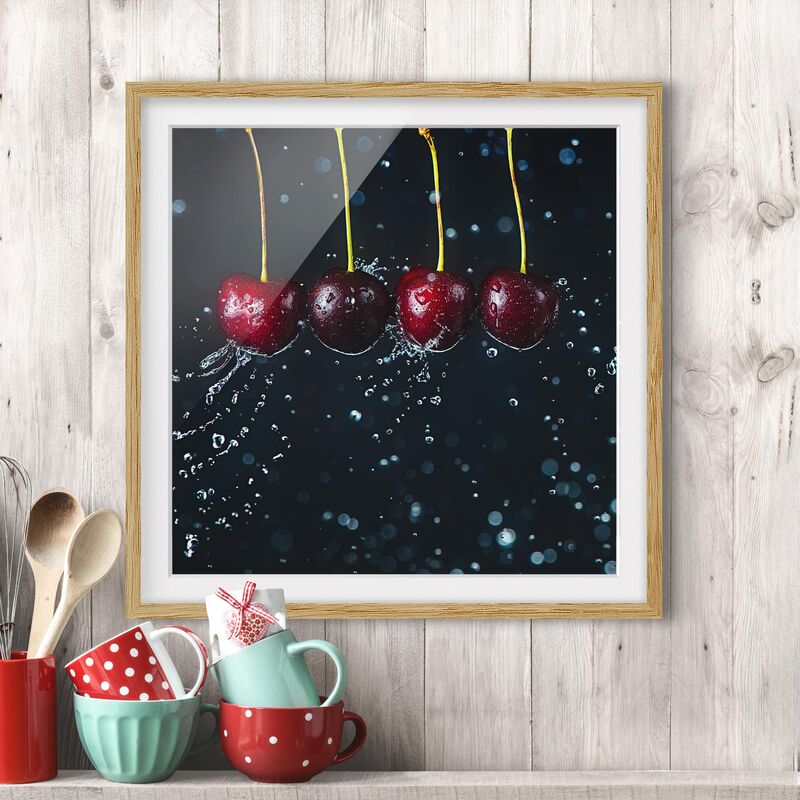 

Póster enmarcado - Fresh Cherries Dimensión LxA: 70cm x 70cm, Marco: Roble