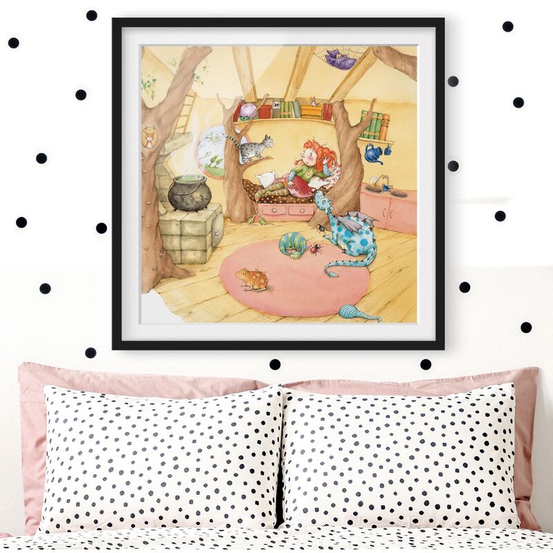 

Póster enmarcado - Frida Talks About The Witches Meeting Dimensión LxA: 70cm x 70cm, Marco: Negro