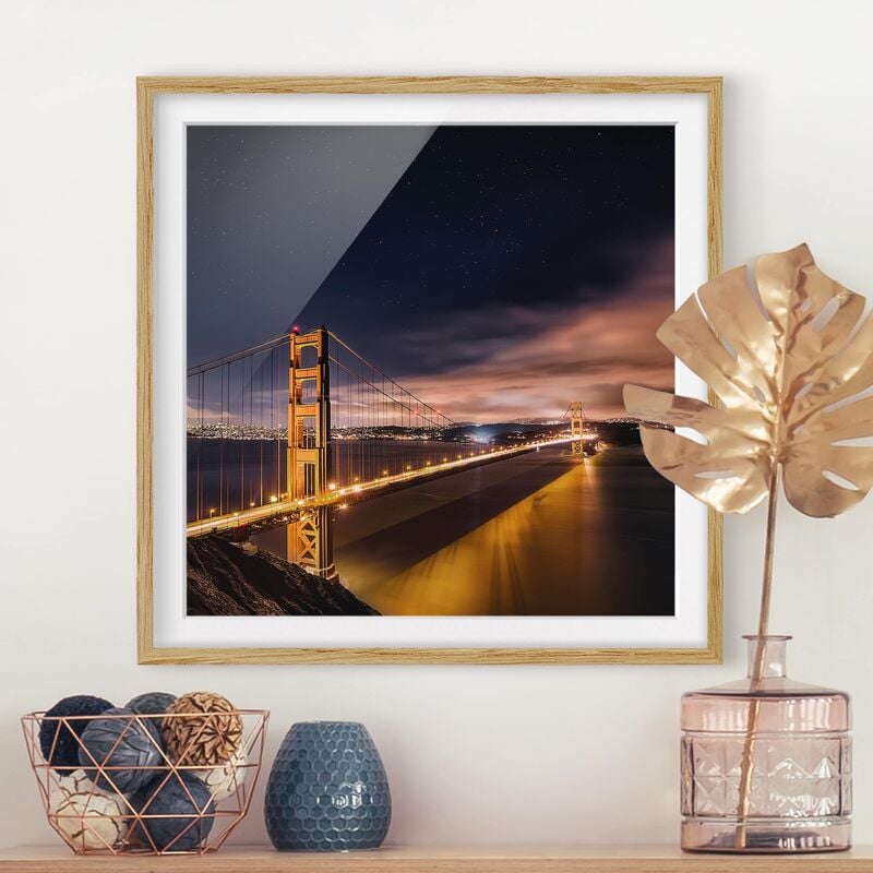 

Póster enmarcado - Golden Gate To Stars Dimensión LxA: 50cm x 50cm, Marco: Roble