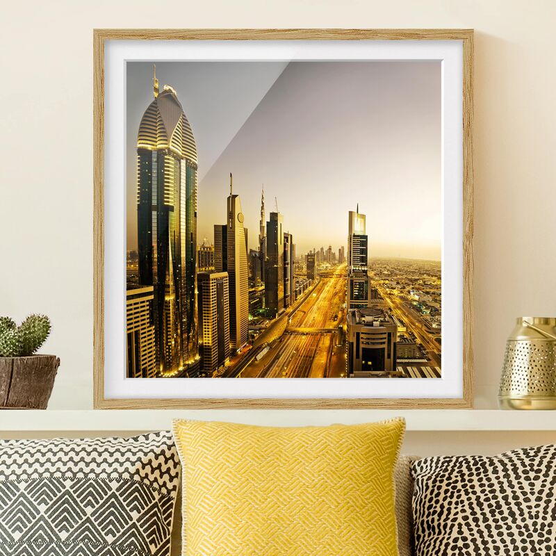 

Póster enmarcado - Golden Dubai Dimensión LxA: 70cm x 70cm, Marco: Roble