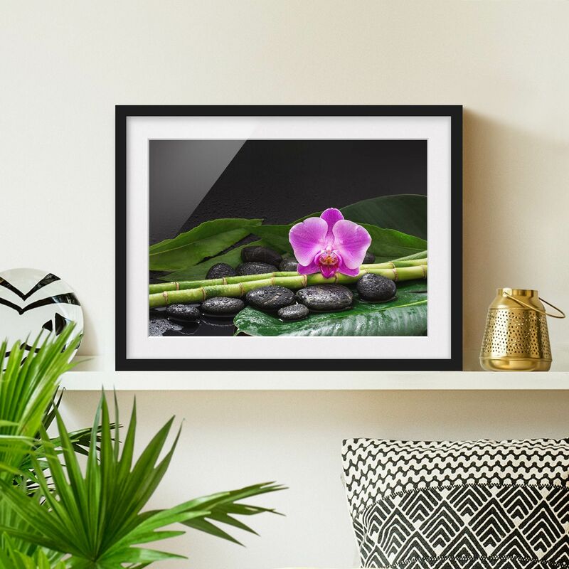 

Póster enmarcado - Green Bamboo Con L'orchidea Blossom Dimensión LxA: 40cm x 55cm, Marco: Negro