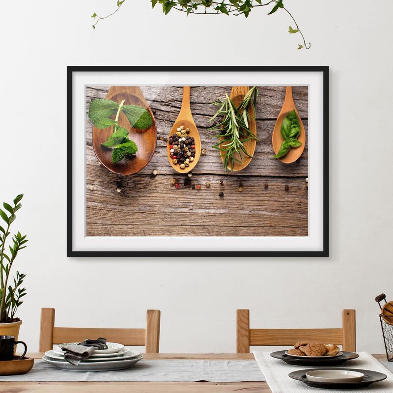 

Póster enmarcado - Herbs And Spices Dimensión LxA: 18cm x 24cm, Marco: Negro