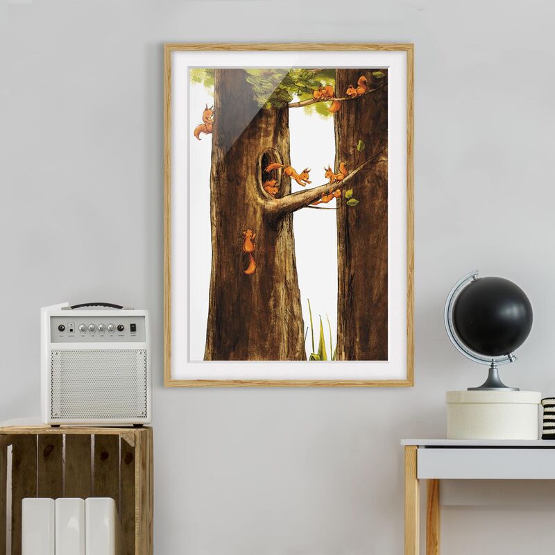 

Póster enmarcado - Home Of Squirrel Dimensión LxA: 70cm x 50cm, Marco: Roble