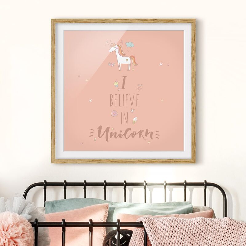 

Póster enmarcado - I Believe In Unicorn Dimensión LxA: 70cm x 70cm, Marco: Roble