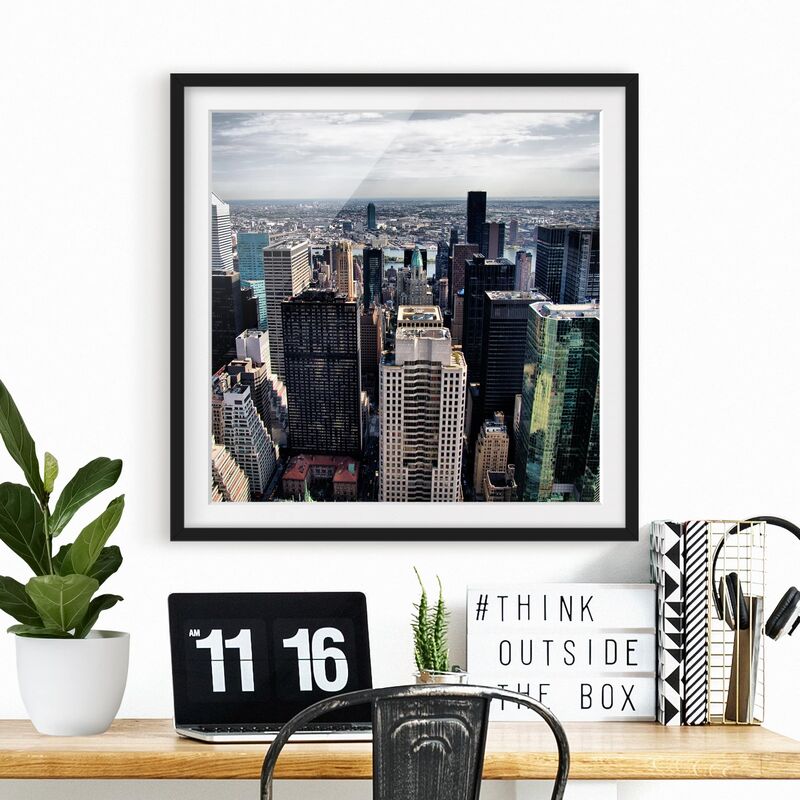

Póster enmarcado - In The Middle Of New York Dimensión LxA: 50cm x 50cm, Marco: Negro
