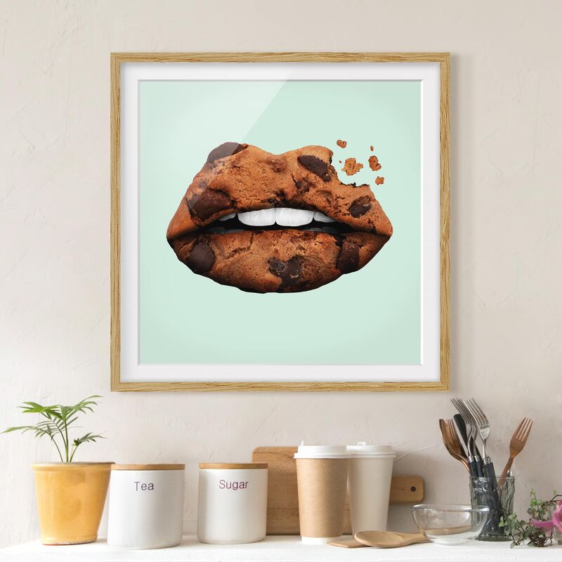 

Póster enmarcado - Labbra con biscotto Dimensión LxA: 20cm x 20cm, Marco: Roble