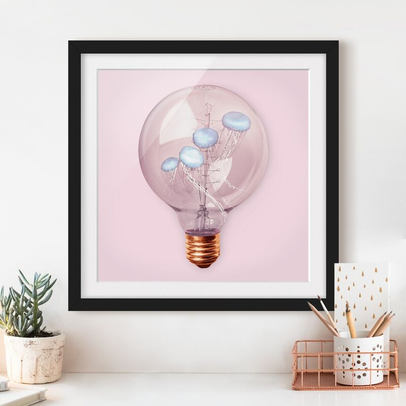 

Póster enmarcado - Lampadina con le meduse Dimensión LxA: 70cm x 70cm, Marco: Negro