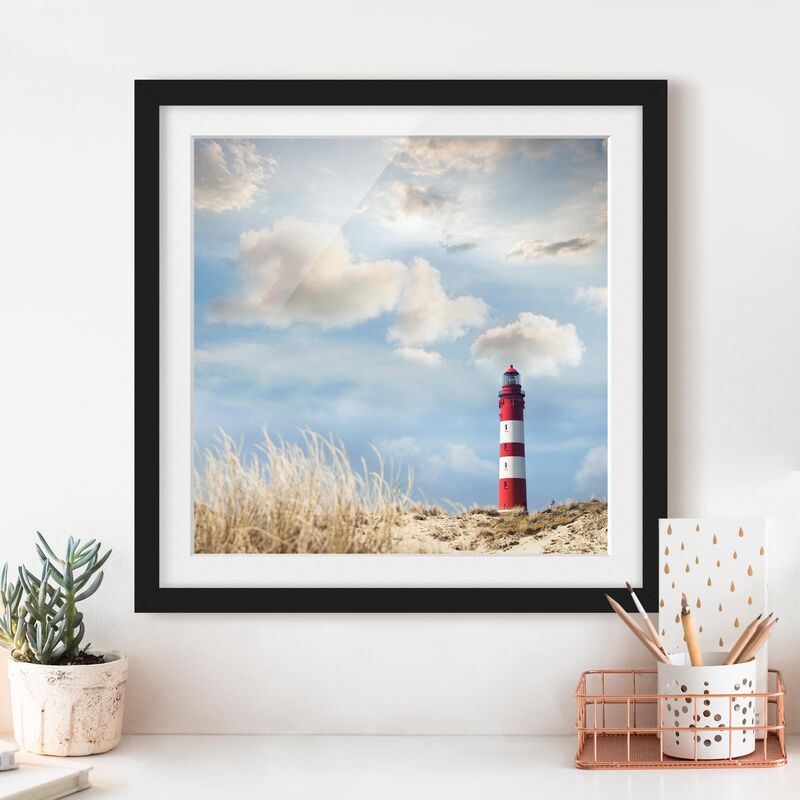 

Póster enmarcado - Lighthouse In The Dunes Dimensión LxA: 70cm x 70cm, Marco: Negro