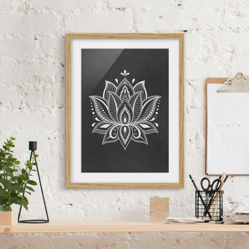 

Póster enmarcado - Lotus Illustrazione Bianco Nero Dimensión LxA: 100cm x 70cm, Marco: Roble