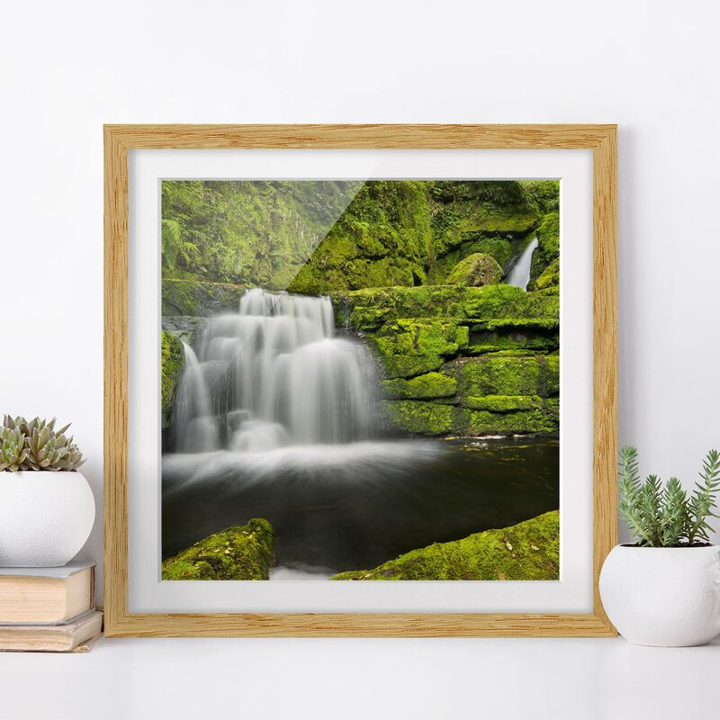 

Póster enmarcado - Lower Mclean Falls In New Zealand Dimensión LxA: 50cm x 50cm, Marco: Roble