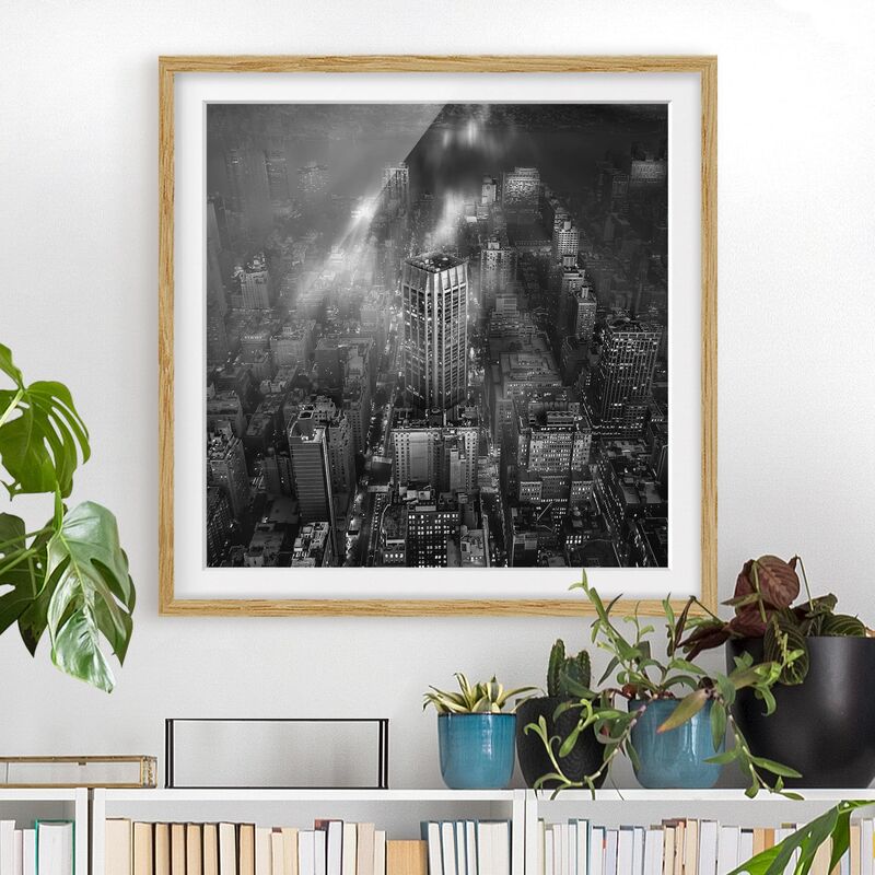 

Póster enmarcado - Luce del sole su New York Dimensión LxA: 50cm x 50cm, Marco: Roble