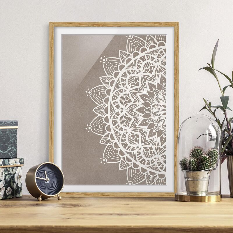 

Póster enmarcado - Mandala Illustrazione Shabby Bianco Beige Dimensión LxA: 55cm x 40cm, Marco: Roble