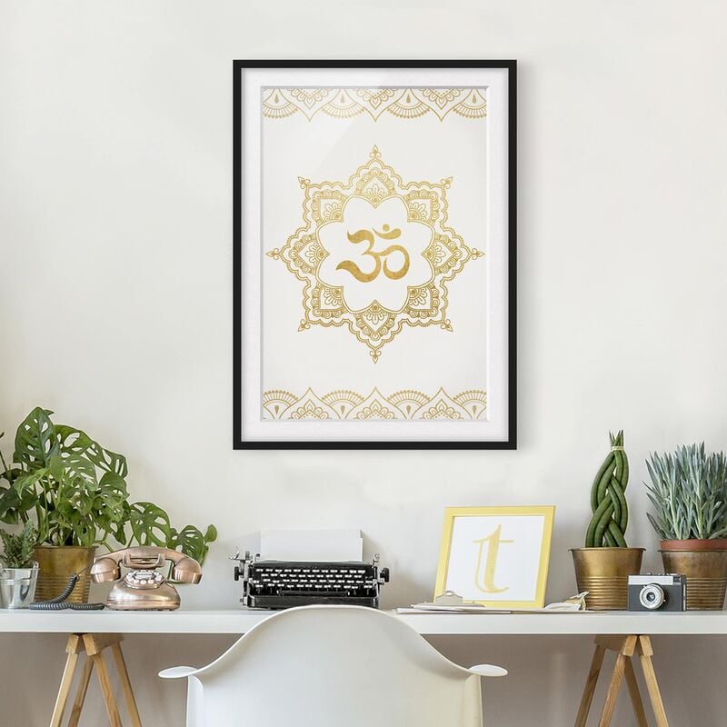 

Póster enmarcado - Mandala Om Illustrazione ornamento oro bianco Dimensión LxA: 55cm x 40cm, Marco: Negro