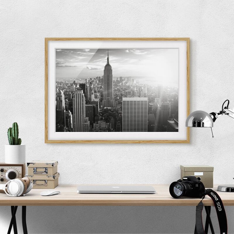 

Póster enmarcado - Manhattan Skyline Dimensión LxA: 18cm x 24cm, Marco: Roble