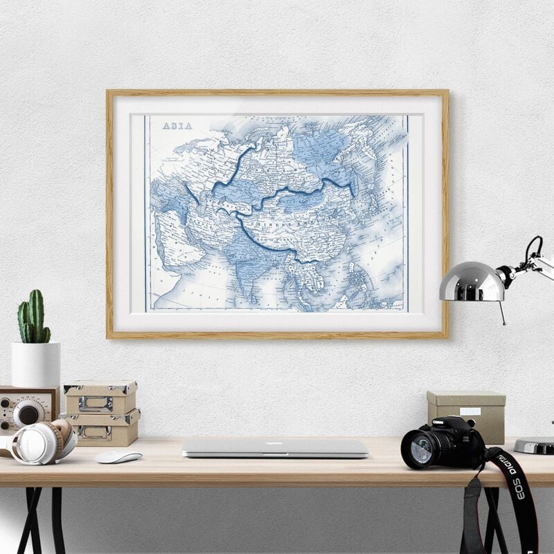 

Póster enmarcado - Map In Blue Tones - Asia Dimensión LxA: 40cm x 55cm, Marco: Roble